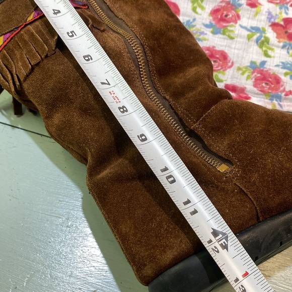 💜💜-And- fringe boots-💜💜 - Picture 5 of 10